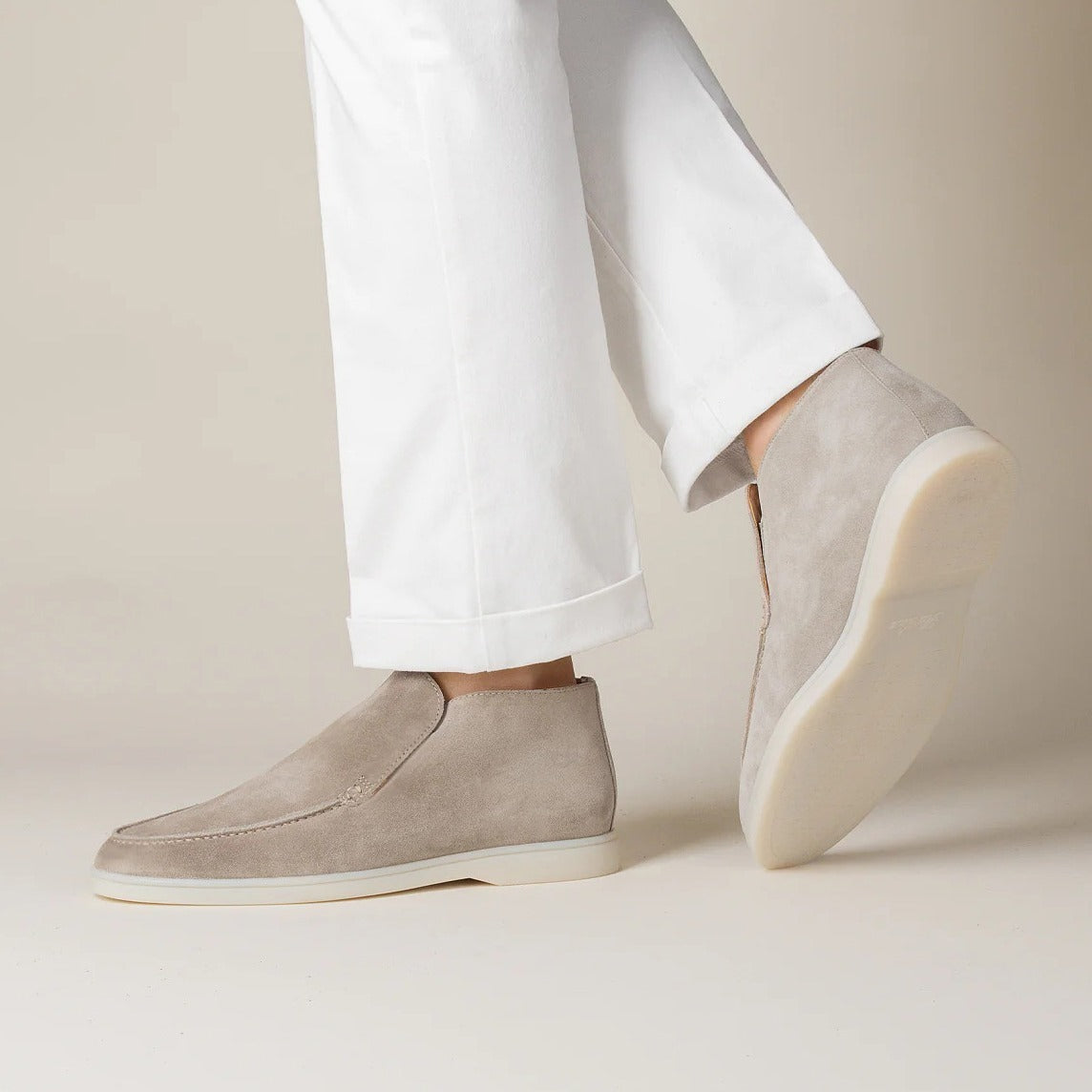 Aeterno Lightweight Loafers | Timeless Footwear Collection