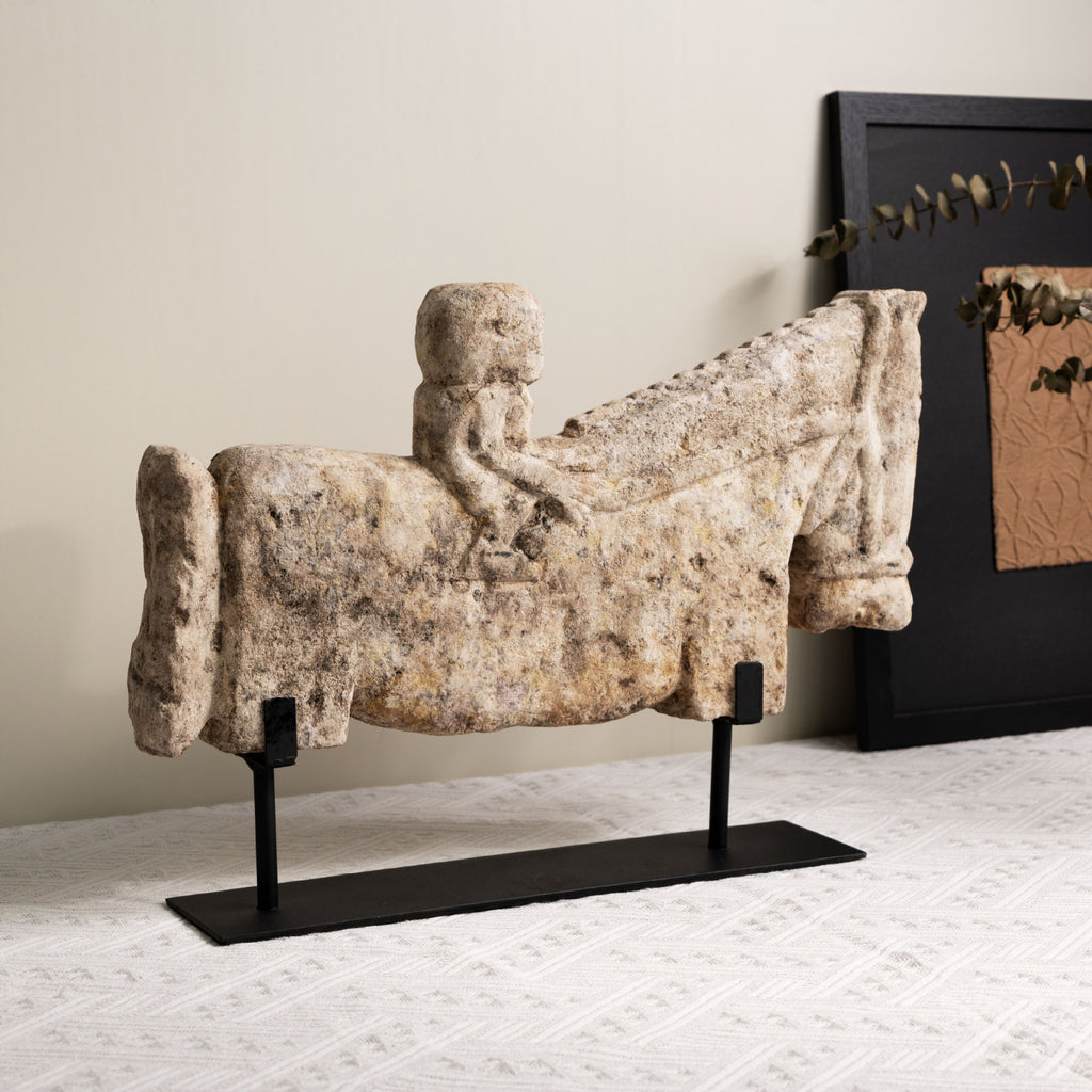 Kenrai Horse Sculpture | Vespera Collection